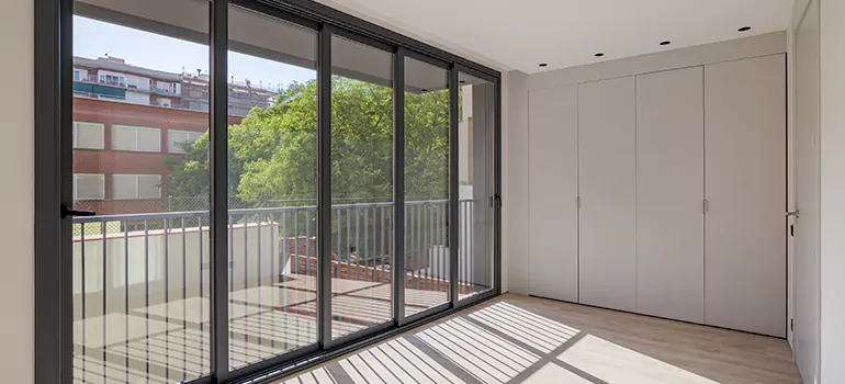 Aluminum Glazed Window Installation in Lake Worth, FL