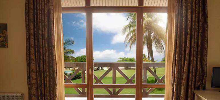 Residential Garden Window Enclosure Repair in Lake Worth, FL