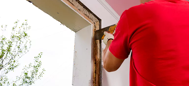 Residential Accordion Door Repair in Lake Worth, FL