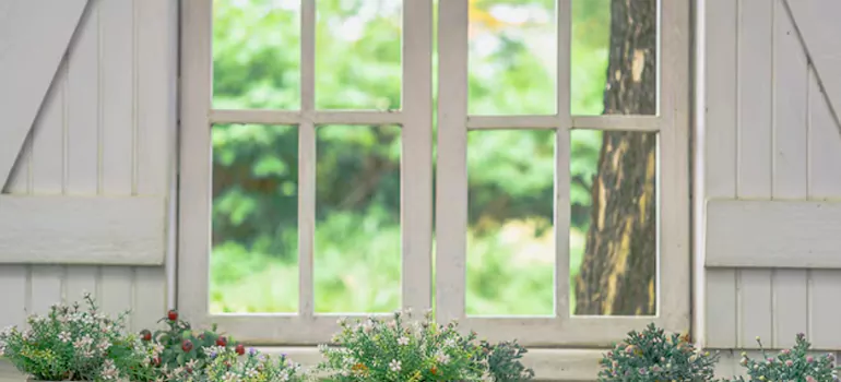 Professional Garden Window Enclosure Repair in Lake Worth, FL